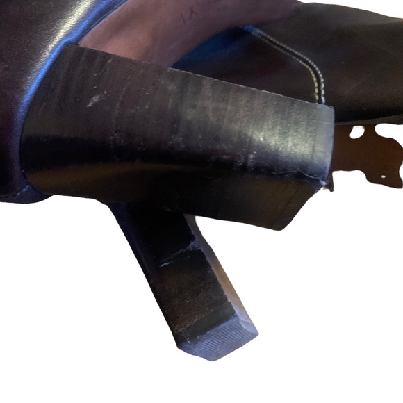 Anne Klein Women’s Brown Ankle Side Zip Boots Size 10 - Picture 11 of 12